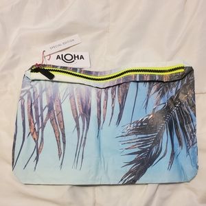 Aloha Collection pouch